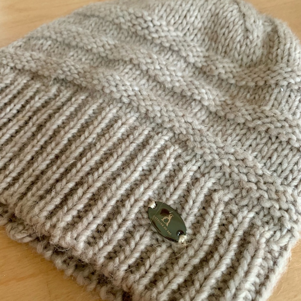 L’Atelier Du Sac Alpaca Blend Cozy Knit Beanie Hat Beige Oatmeal - Picture 5 of 8